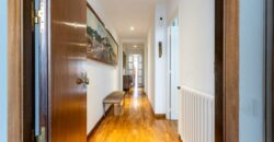 Casa amb molta llum, ampli pati i terrassa