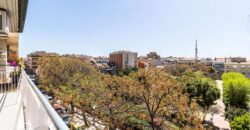 Dúplex molt ampli, inclou 1 plaça d’aparcament
