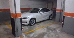 Garatge per a cotxe