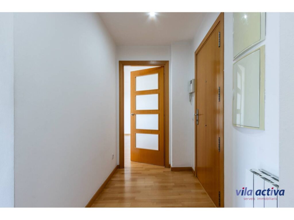 Pis amb piscina comunitària