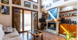 Casa amb ampli jardí, garatge i magnífiques vistes